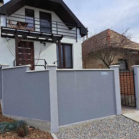 Chotin Grapeline Guesthouse מראה חיצוני תמונה